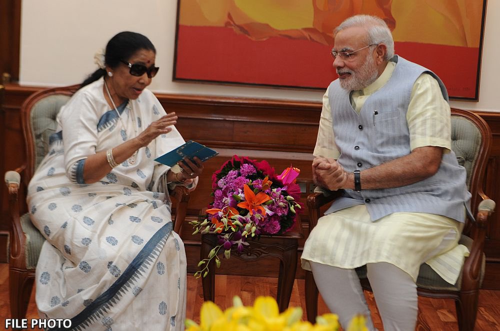 Narendra Modi Marathi tweet media