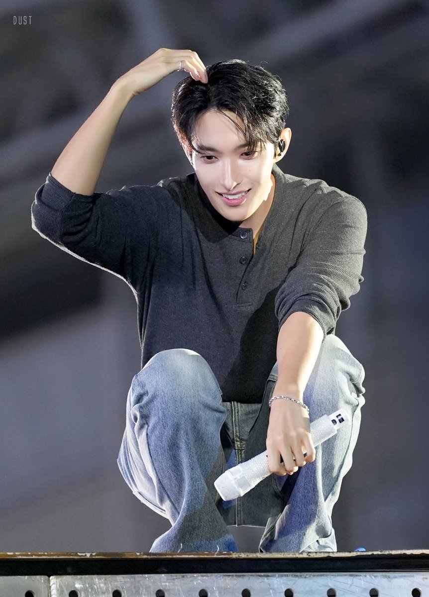 먼지 tweet media