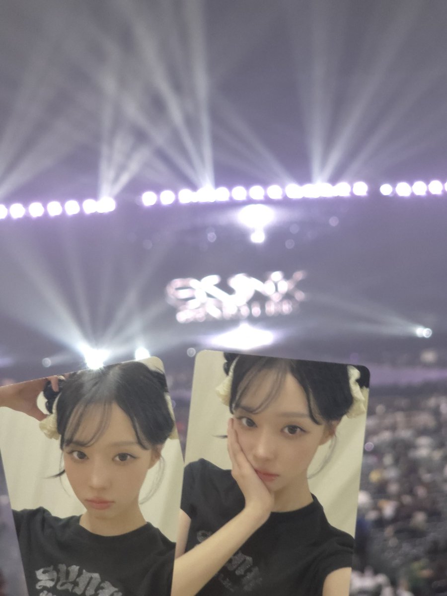 겨울별 tweet media