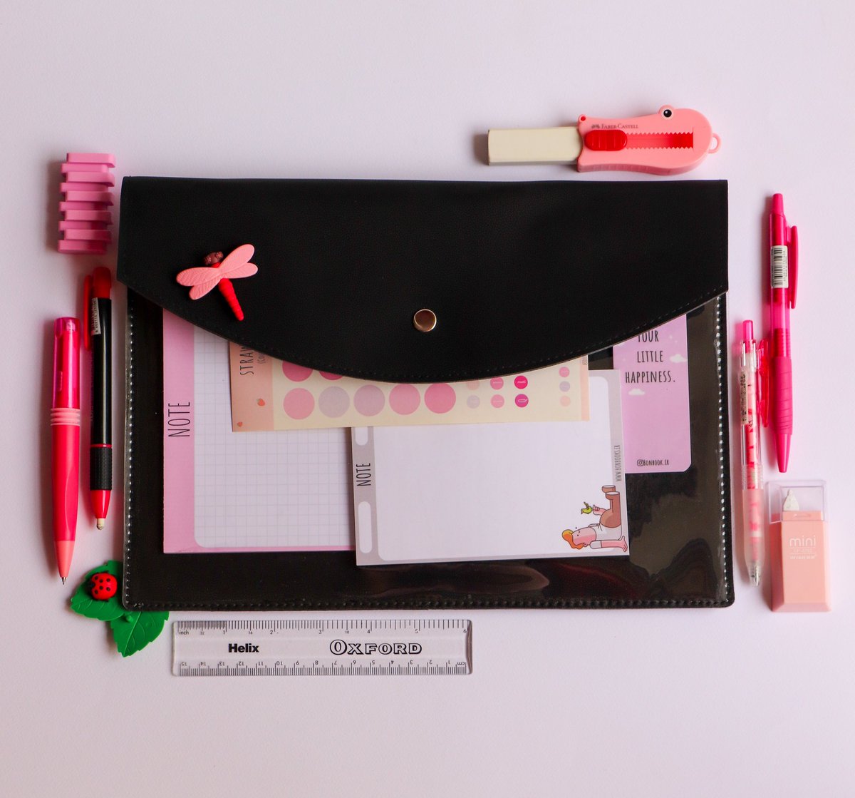 پریآر tweet media