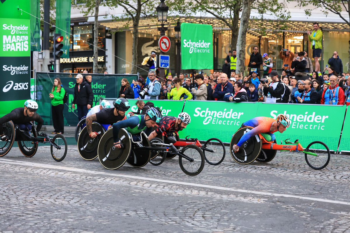 Emmanuel Grégoire tweet media