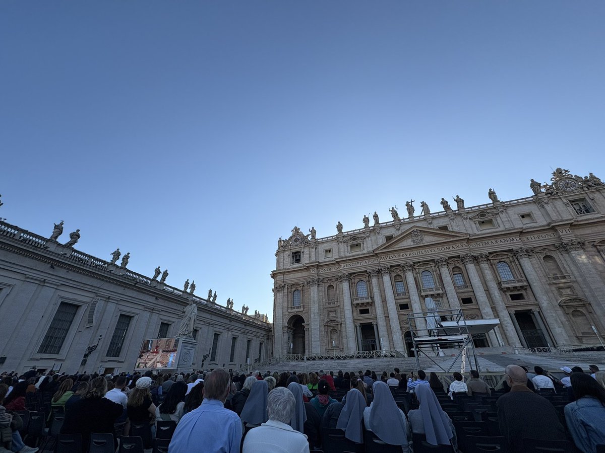 Giovani per la Pace tweet media