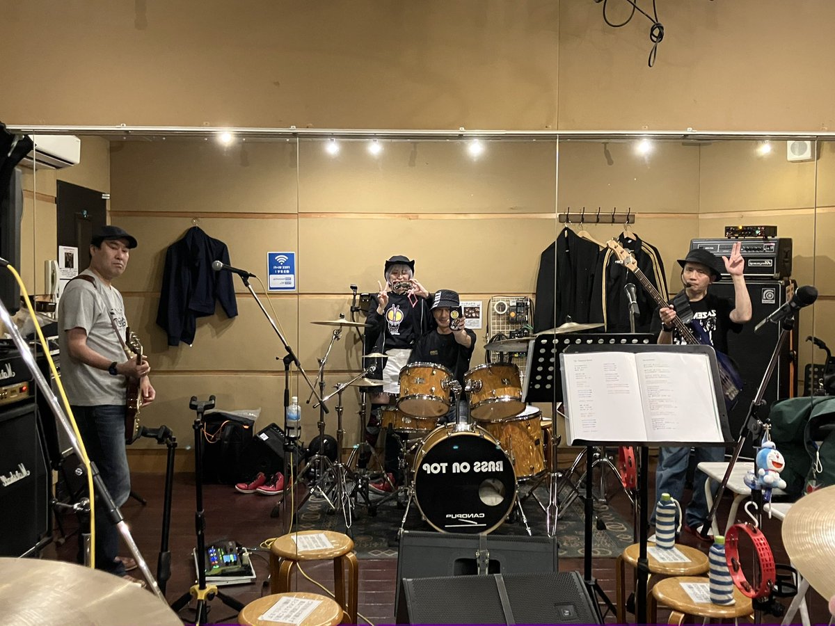 Happy jam party tweet media