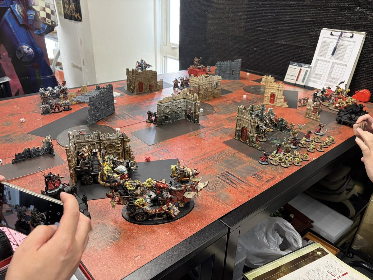 ともちー tweet media