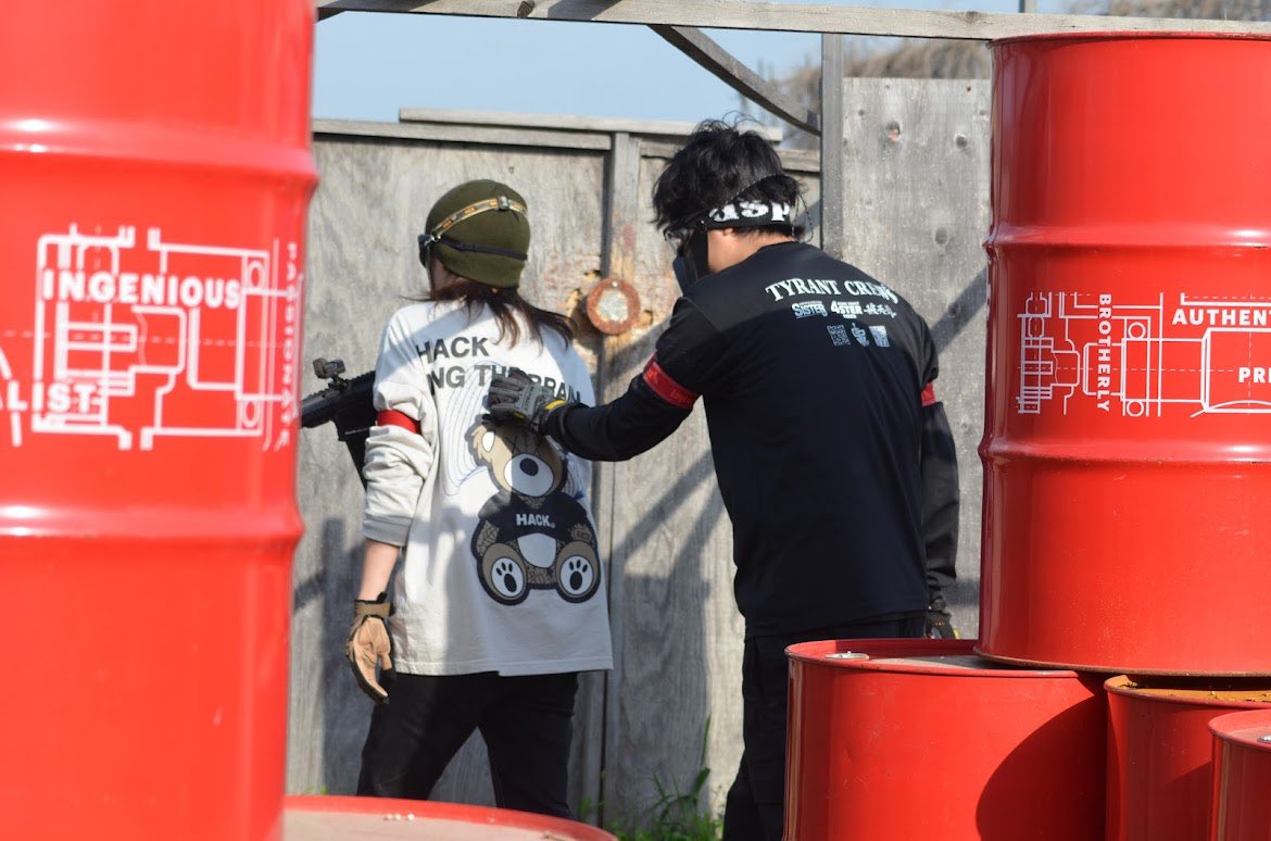 RecRec__00's tweet image. 土曜 #sister 🐯❤️‍🔥
関西から遥々ありがとうございました🙇‍♂️

HACKさんゲリラ出店のおかげで欲しいもの全部買えた……!!
このビーニーなら夏でもギリ行けそうで良き❤️‍🔥❤️‍🔥❤️‍🔥全部試着できて安心して買えた🙏🏻✨
ゴムバンドも柄可愛い!!
着てモチベ上がる服まじ大事ヨ❤️‍🔥‼️
#ストリートブランドHACK ☺︎︎︎︎