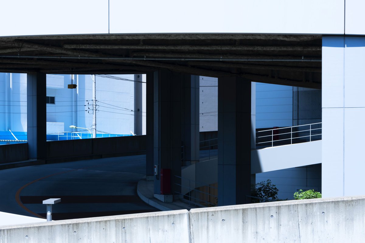 yanohiro_t's tweet image. 青い写真
#minimal #Blenderic