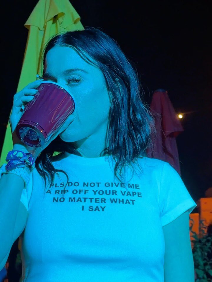 Tudo Katy tweet media