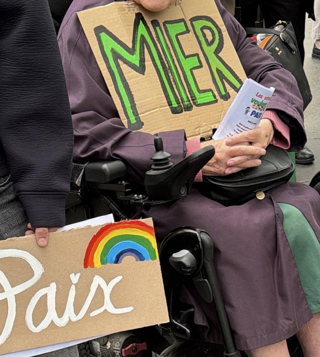 Giovani per la Pace tweet media