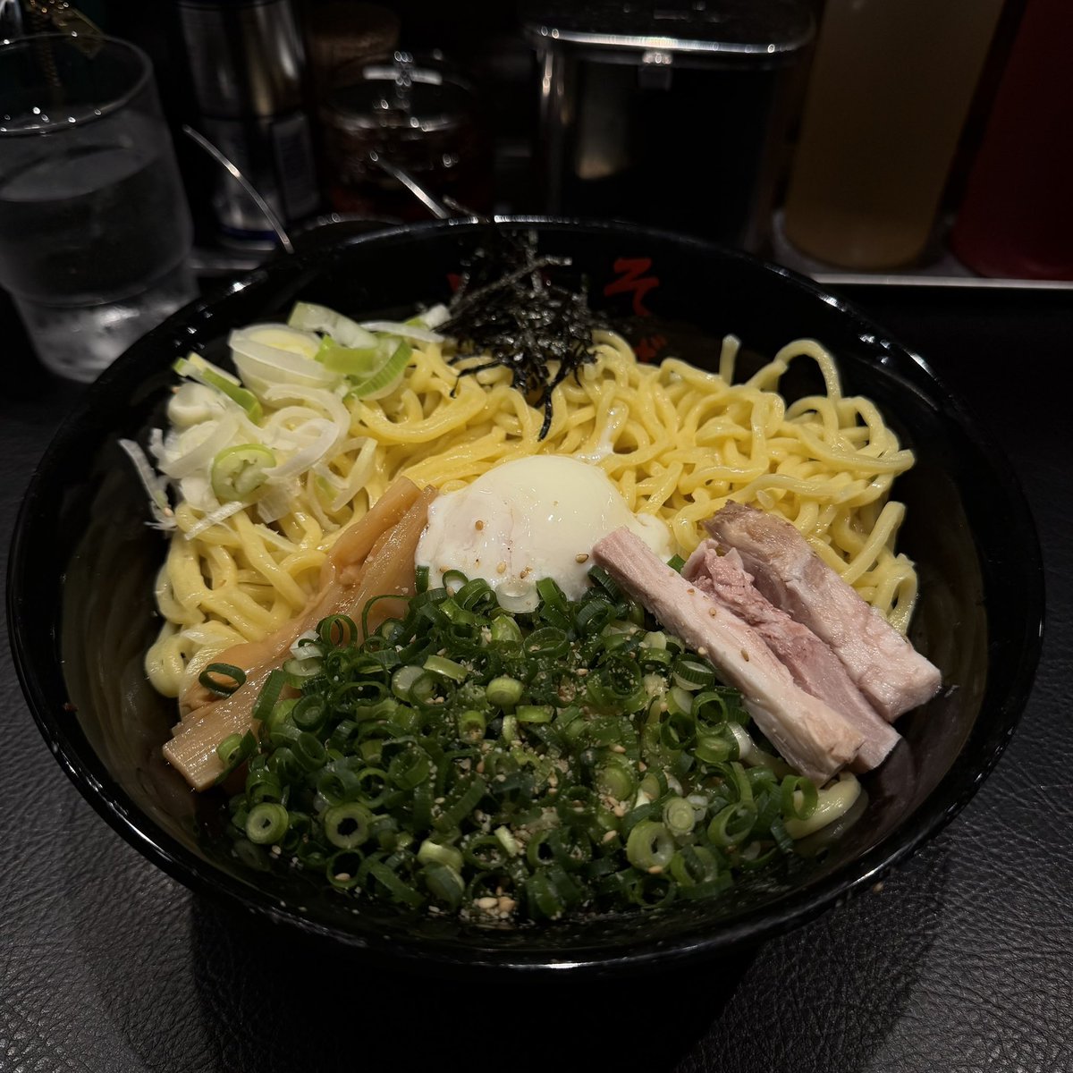 イジドリ tweet media