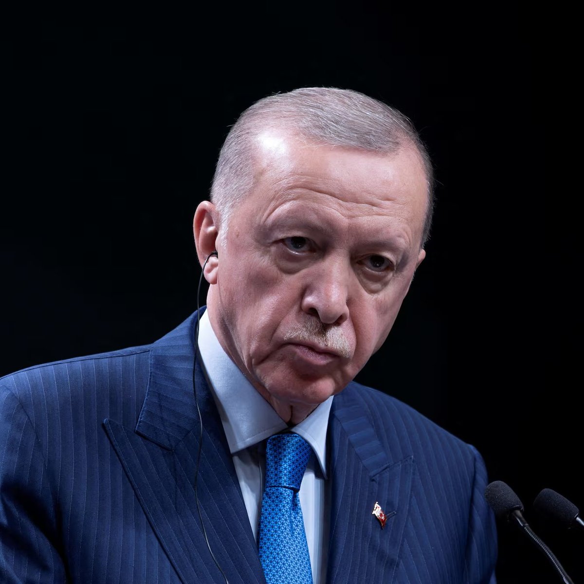 Mario Nawfal tweet media