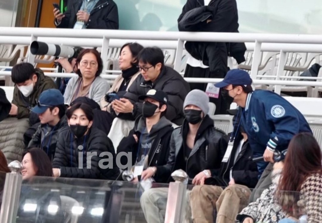 About Music tweet media