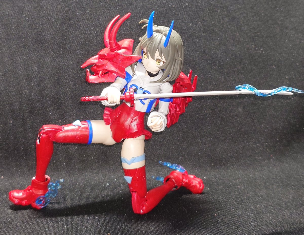 紅ブラウニー tweet media