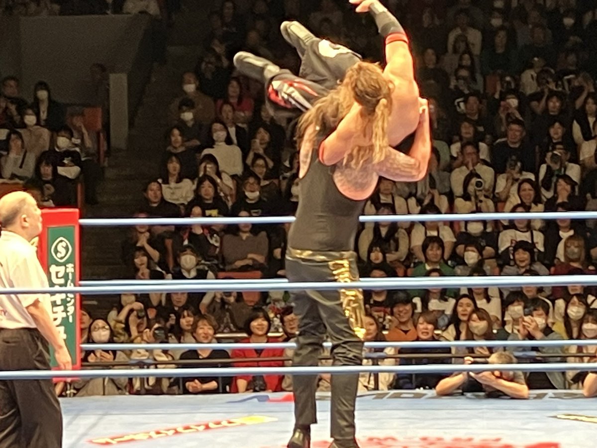 「チャンピオン・カーニバル2026」開幕戦 第4試合。チャンピオン・カーニバル2026 Aブロック公式戦。タロース 対 真霜拳號。 真霜選手の勝ち。サミングも絡めてうまく丸め込んだ。#ajpw #CC2026