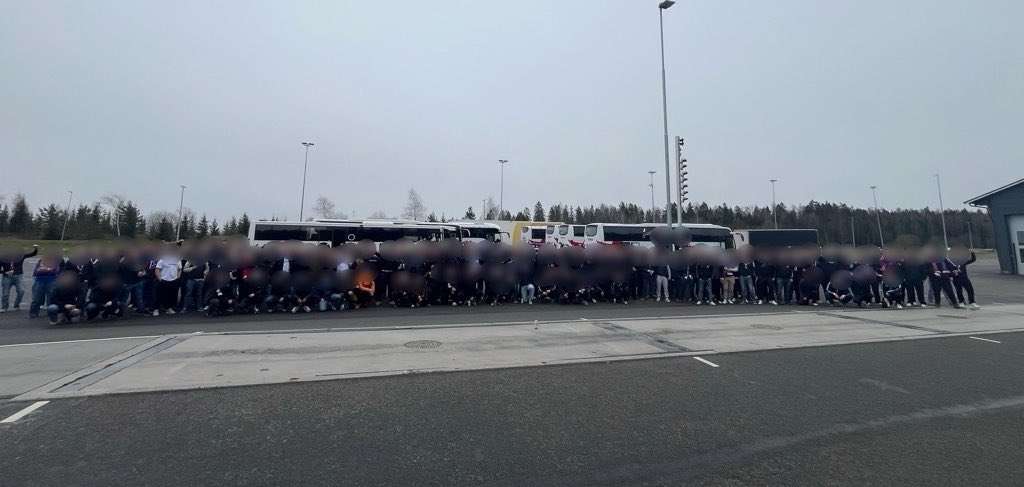 Ut på tur - alt for Vål’enga!