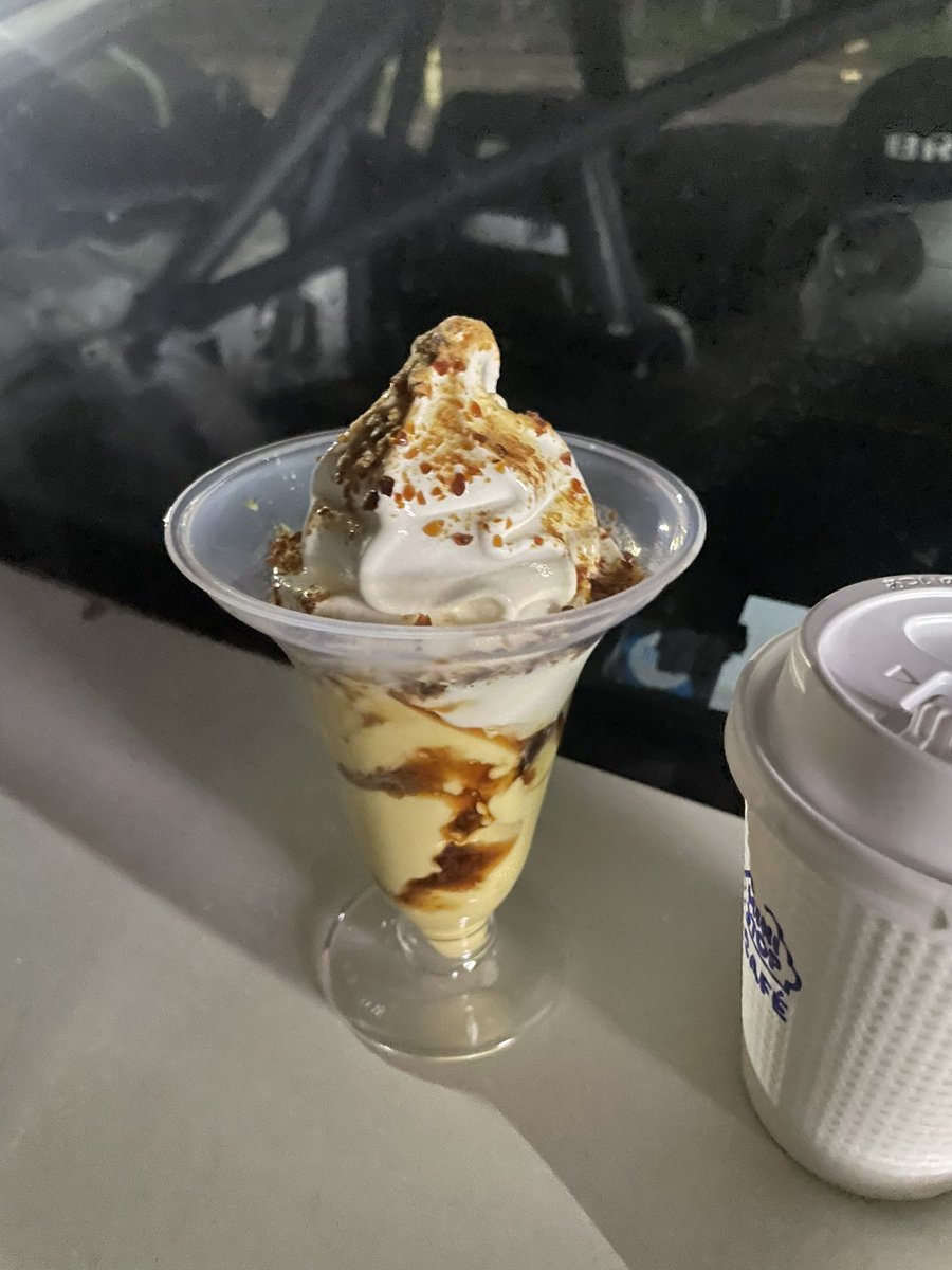 ケント tweet media