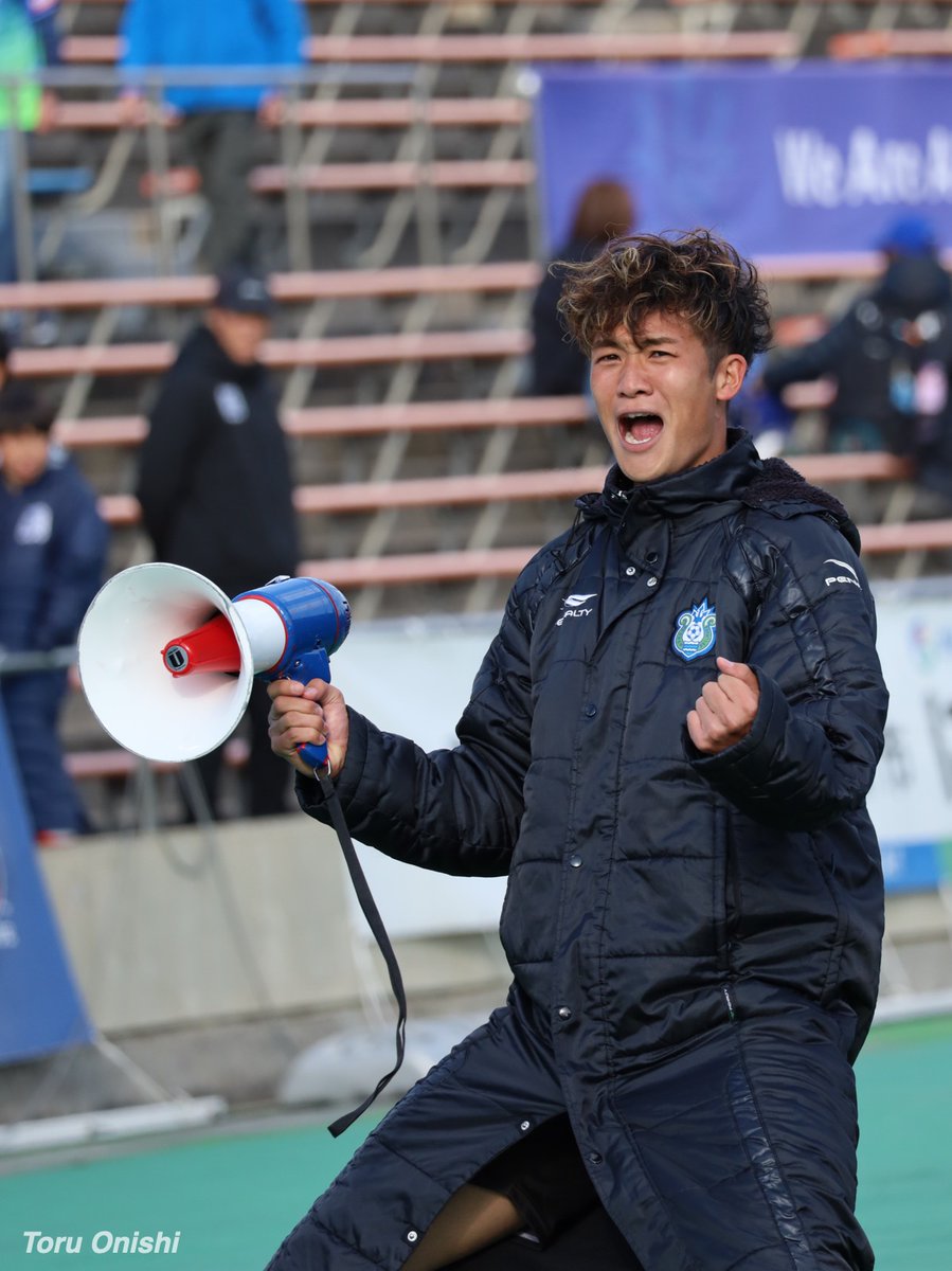 shonanbook's tweet photo. 📢「勝鬨だー！」（#渡邊啓吾）

ブラウブリッツ秋田 0-1 #湘南ベルマーレ
2026年4月12日（日）
���治安田J2・J3百年構想リーグ 第10節
ソユースタジアム
#bellmare https://t.co/ndc8iRnOdK