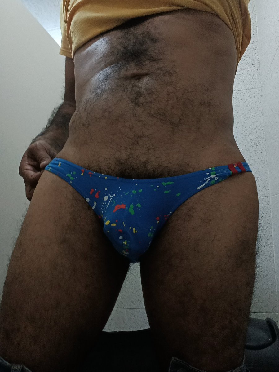 jerryyabirag's tweet photo. #bikinis
#briefs
#calzones https://t.co/mfjBk1ryZI