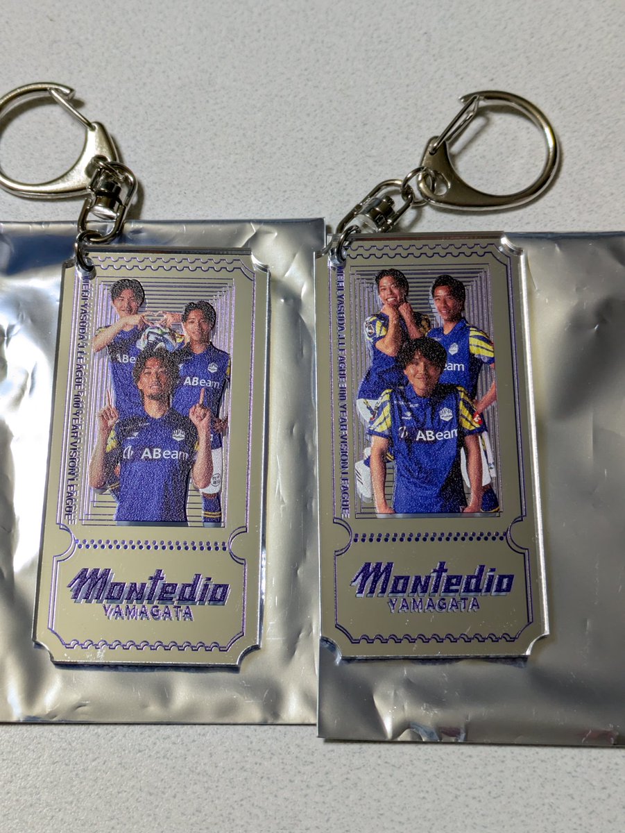 にこぱん tweet media