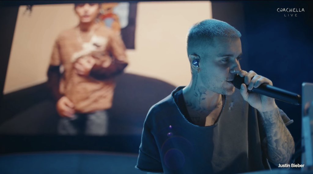 controlla tweet media