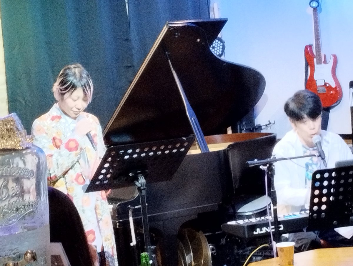 Huckleberry Books tweet media