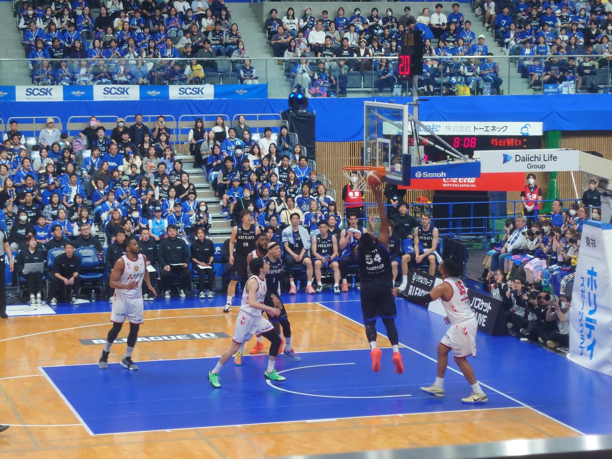 CozyTenzan's tweet photo. ＃Bリーグ
＃シーホース三河
＃名古屋ダイヤモンドドルフィンズ
#Game2 
見事勝利👏👏 https://t.co/bkOxd7XIte