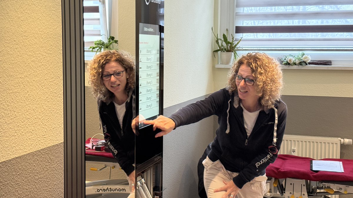 justfunctional's tweet photo. Praxis Rabe geht den nächsten Schritt – vom Behandlungsraum zur Bewegungsfläche. 💪
Mit unserer MoveOne Station wird Therapie neu gedacht:
👉Mehr Bewegung.
👉Mehr Eigenaktivität der Patienten.
👉Ohne zusätzlichen Personalaufwand.
Hier der Blogartikel: 
https://t.co/rvP5RJwLIj https://t.co/xstHnRvi1a