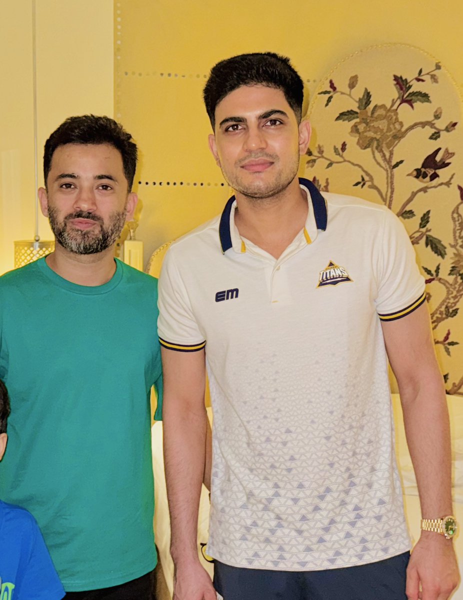 Ashwin M tweet media