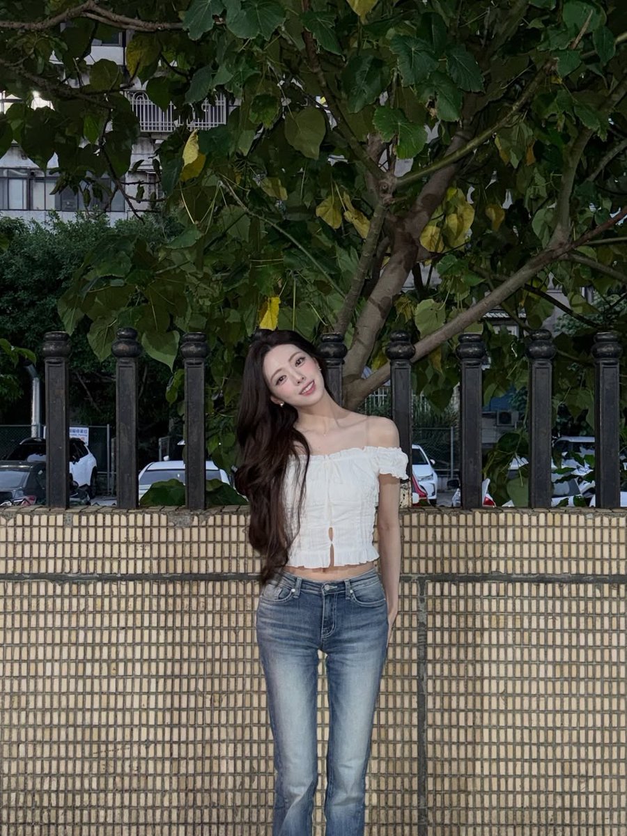 Post by itzy pics on X: 🌿