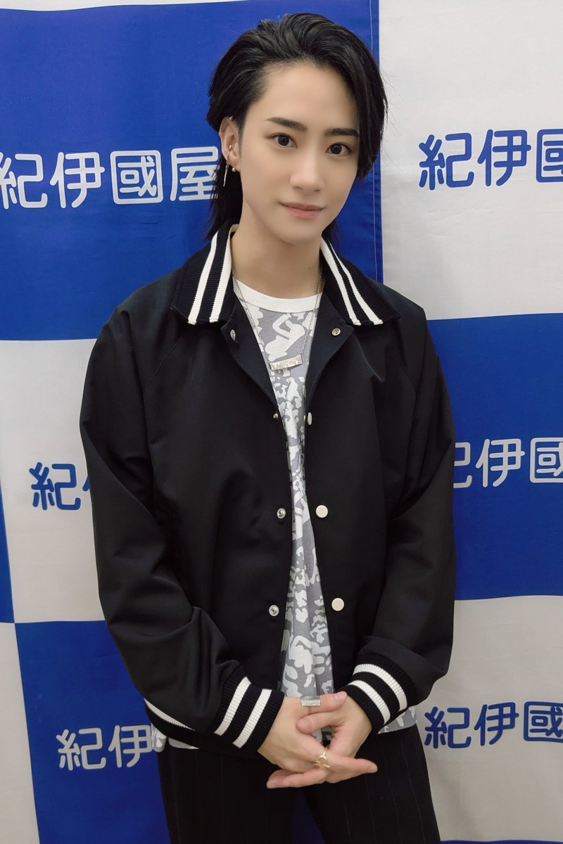 中山咲月ファースト写真集　変化【公式】 tweet media