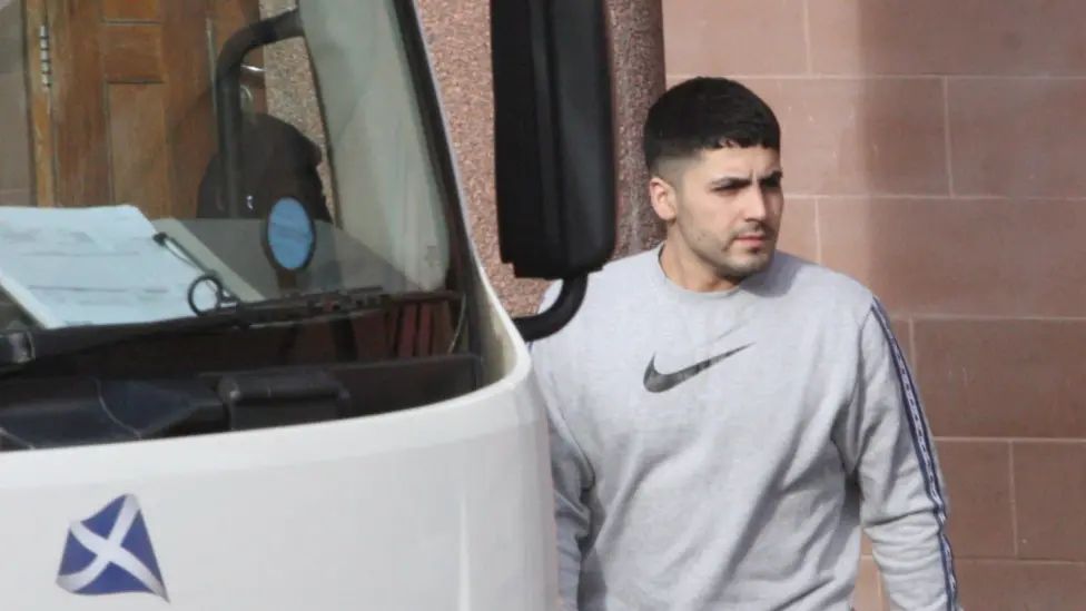 Tommy Robinson 🇬🇧 tweet media