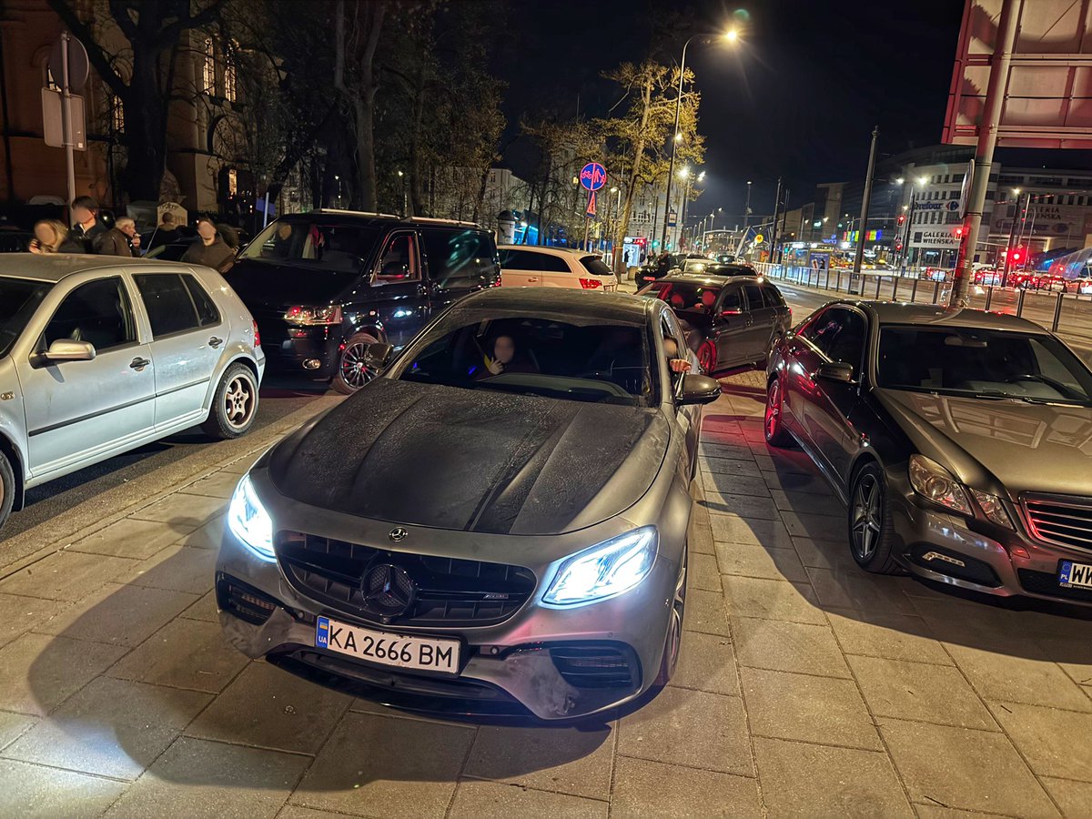 Konfitura tweet media