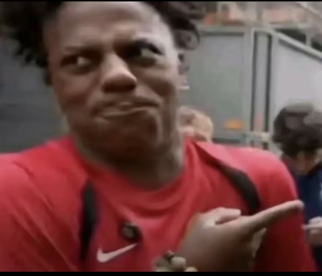 ✊🏼❌ tweet media