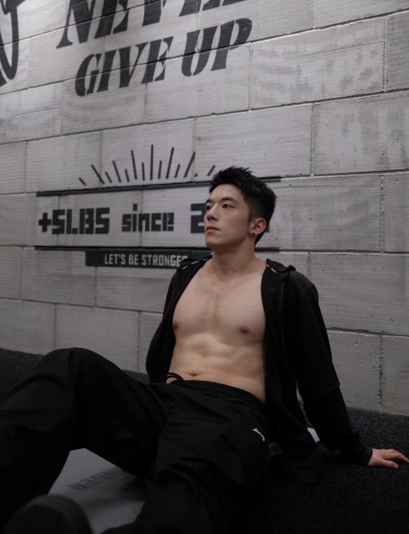 だいすけ tweet media