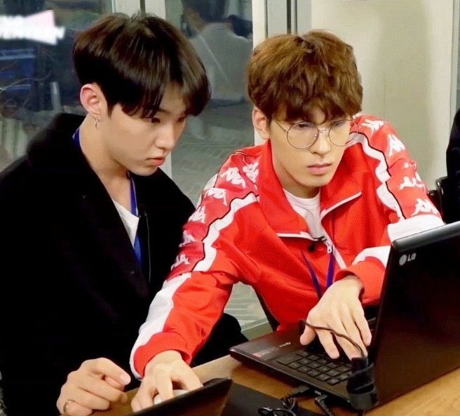 💜💛 kiki tweet media