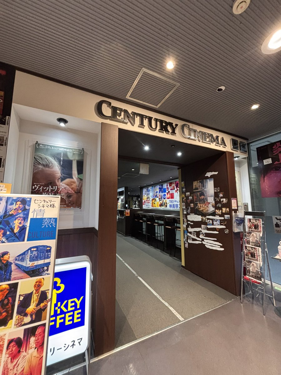 モミＴ tweet media