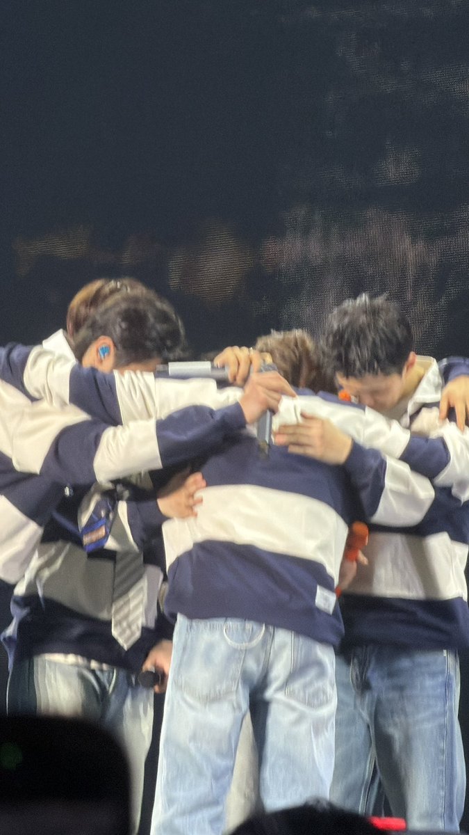 언제나세훈이편 ❄️ tweet media