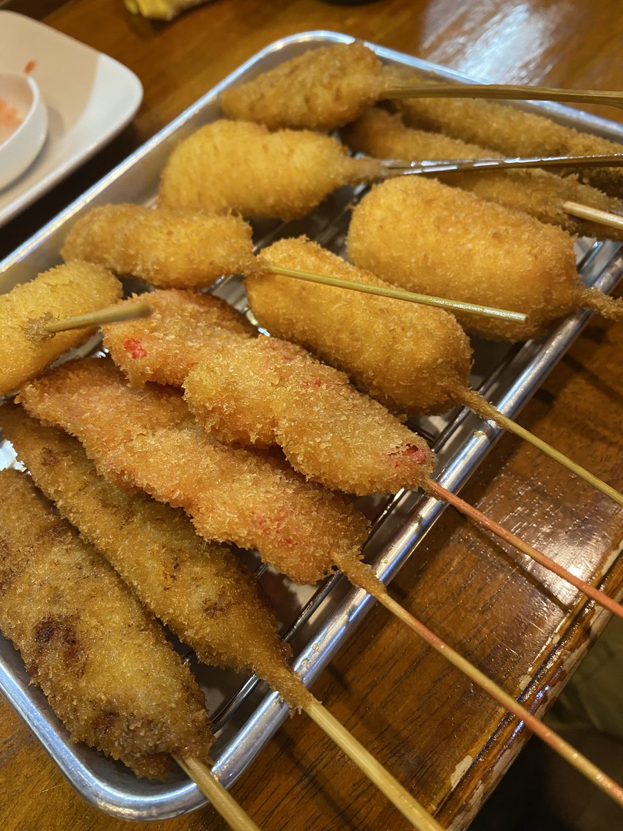sabureha's tweet photo. 数年ぶりのなつかしの味
夜の散歩も楽しかった https://t.co/Q7U96hMeO1