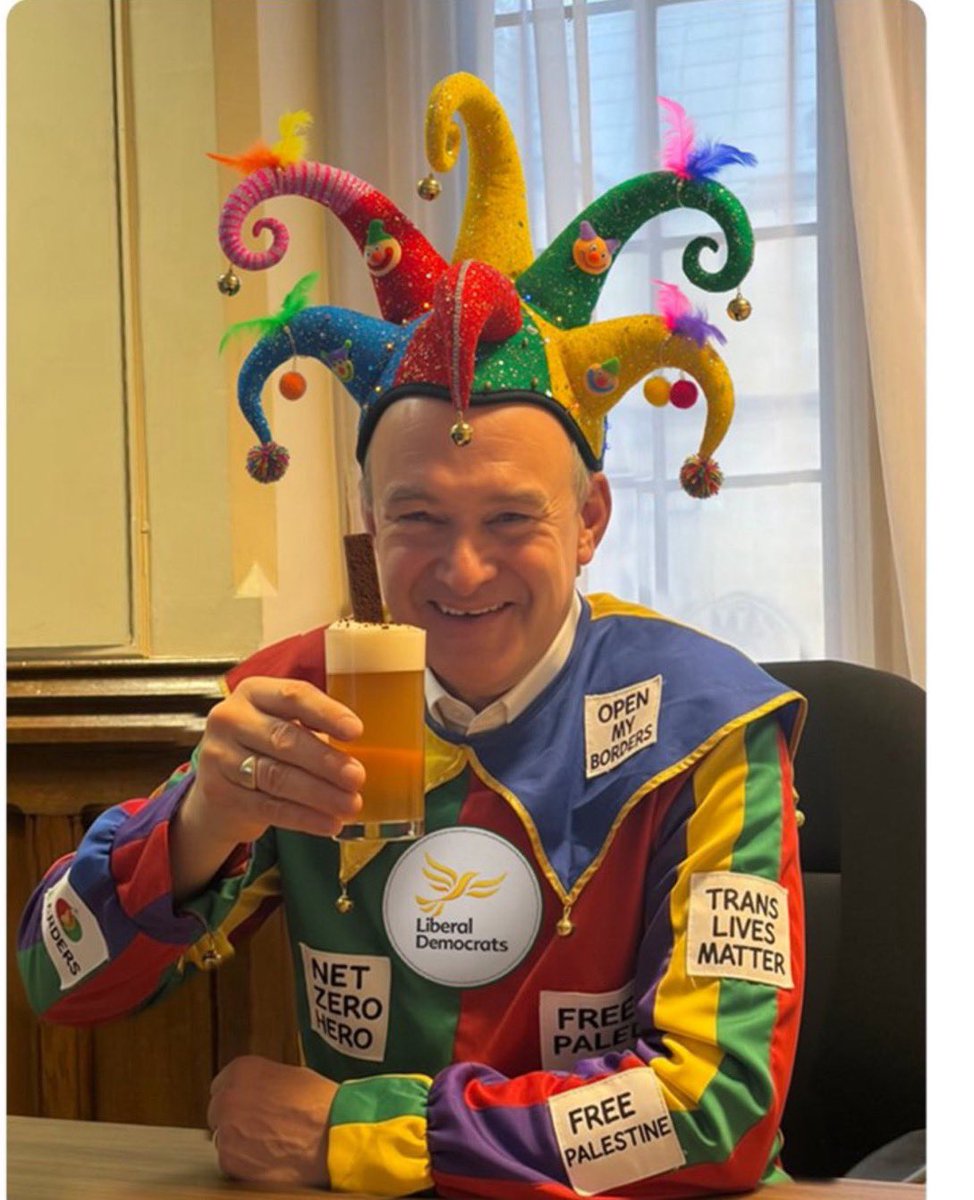 GhostOfBricktop's tweet photo. @EdwardJDavey #NeverHereKeir is the incompetent Prime Minister in charge … but you do know that Eddie ……don’t you 🤦♂️
#NeverLibDems https://t.co/LKQfy0uvS9