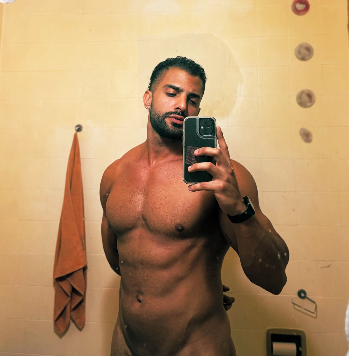 Árabe Daltônico tweet media