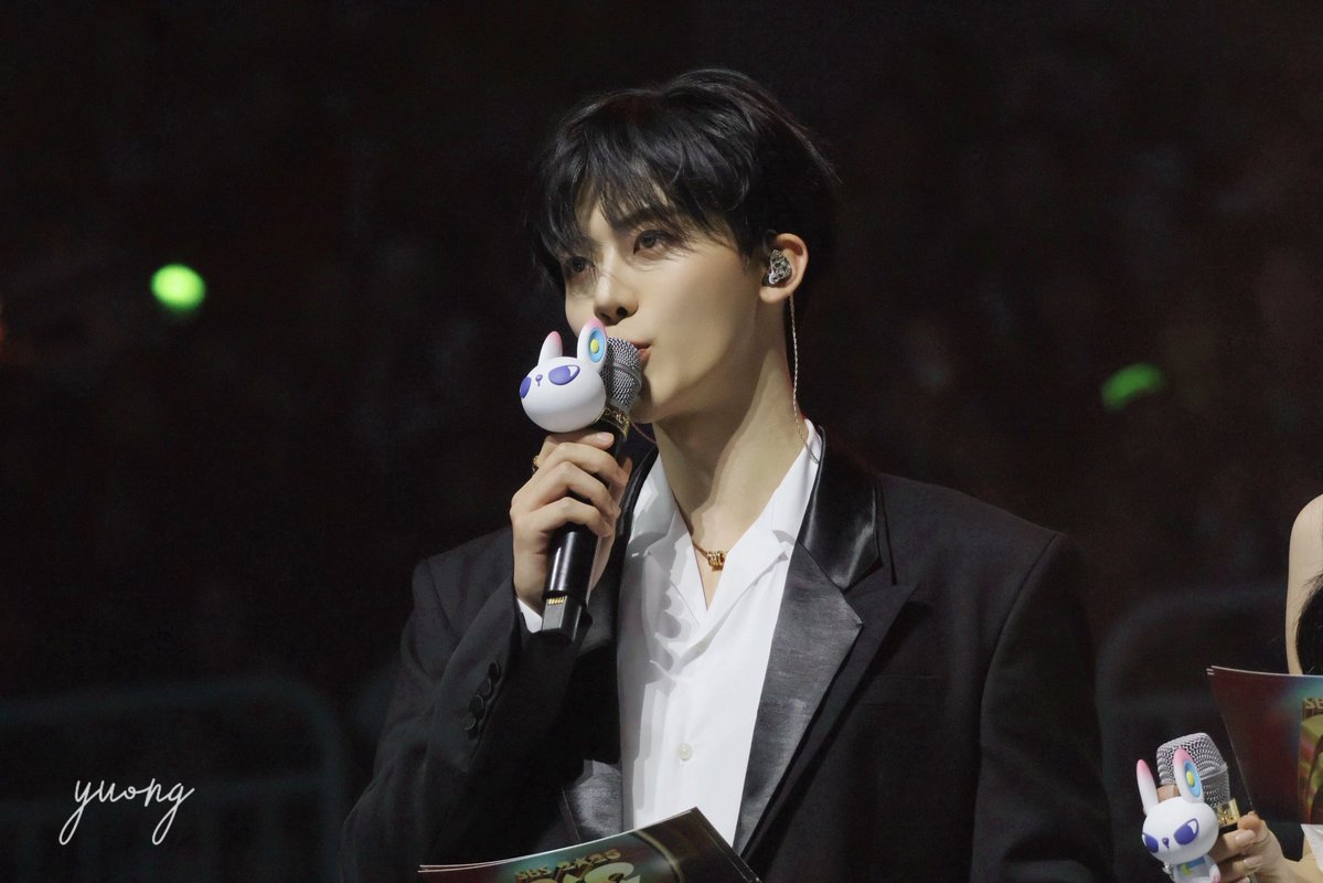 Emcee, 𝗚𝗮𝗺𝗮niel — #bluesevows tweet media