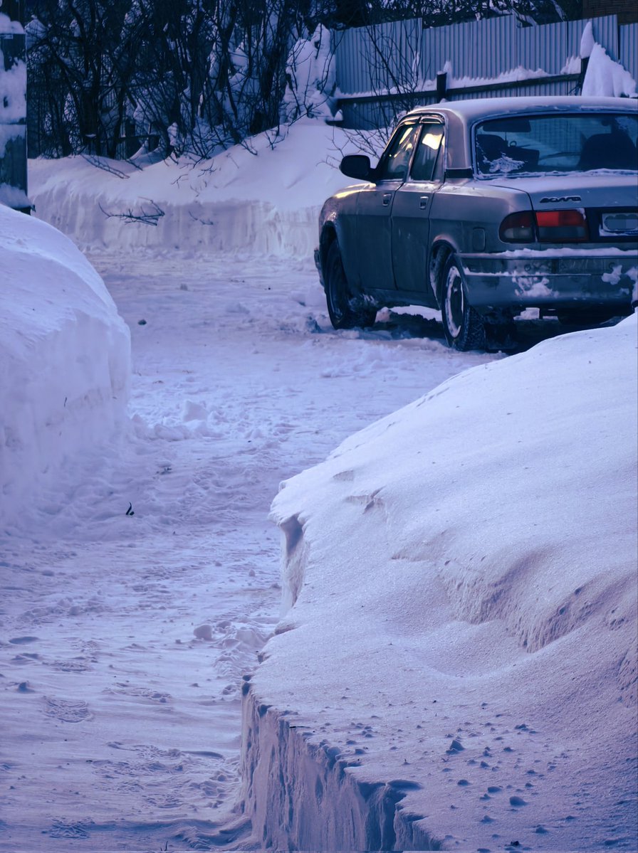 Искусство Быть Посторонним tweet media