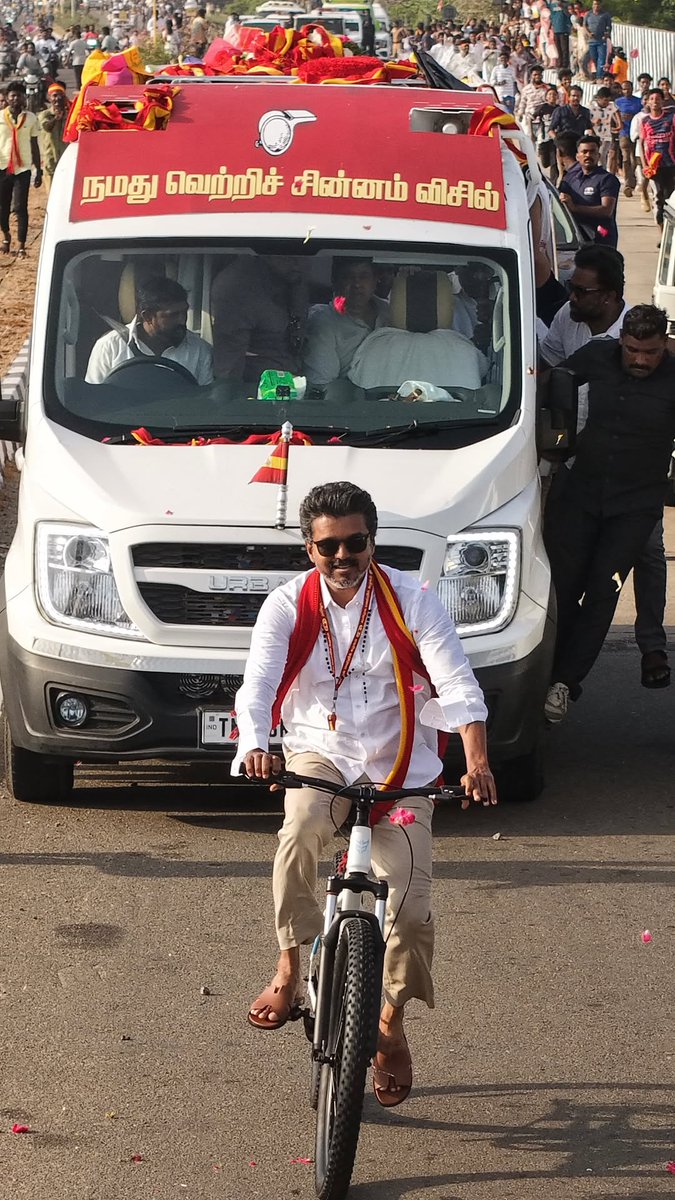 Prakash Vijay tweet media