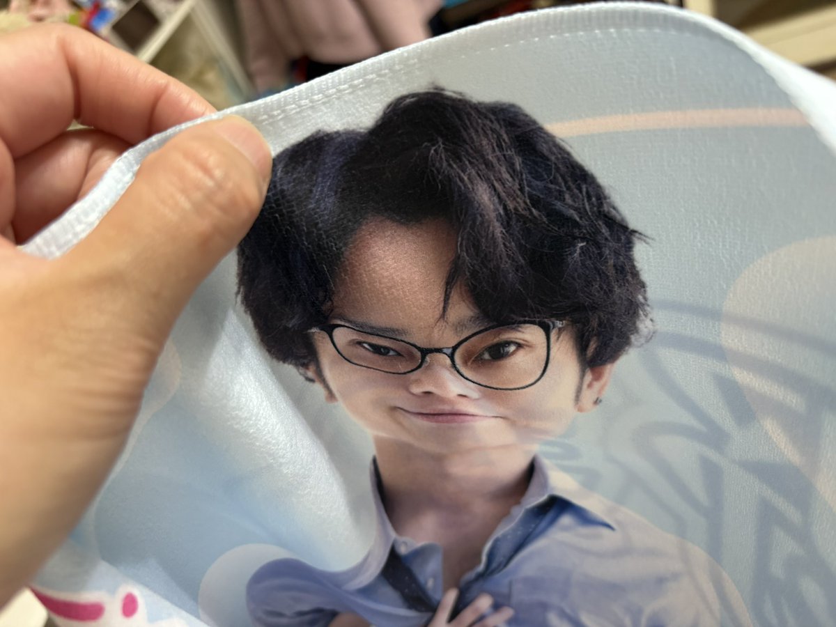 dorami10151's tweet photo. 2026.04.12TAE
短短半天就累到不行⋯果然歲月🚬
謝謝愛人給我的禮物🎁❤️
一年一次掃墓
喜歡這個男人 @Syo_Kitano 8年了
就算結婚我也是不會放棄的哈哈
これからもよろしくお願いします

然後我最愛的活動是阿朶哈哈哈 https://t.co/eeCwtCu11W