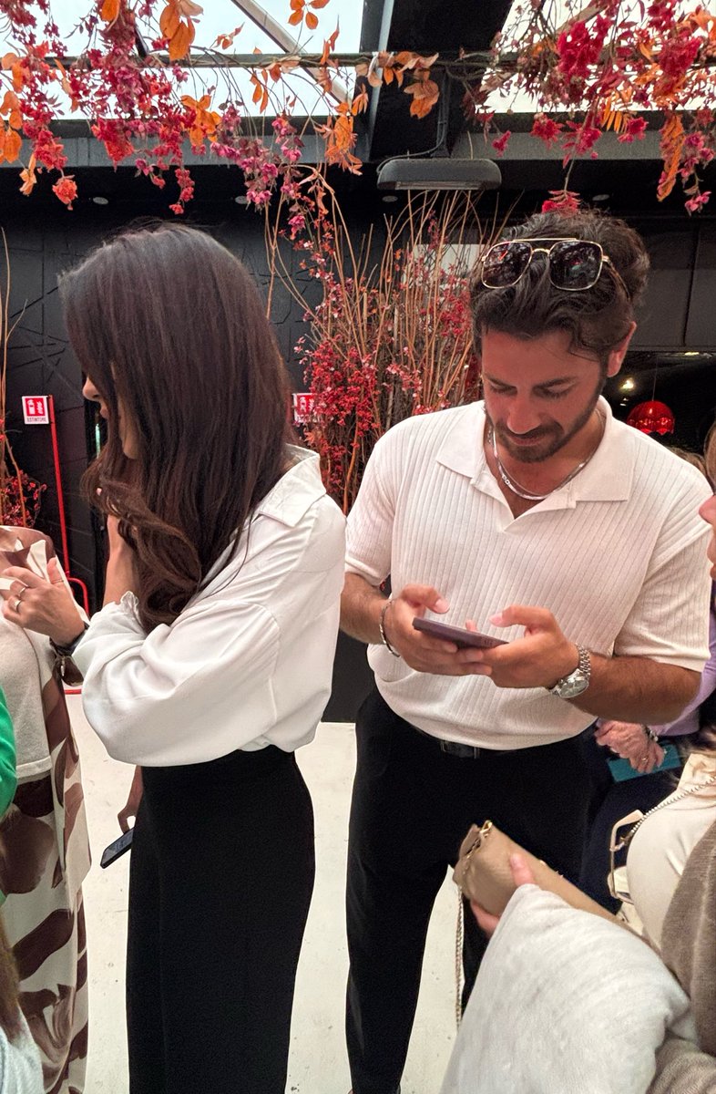 rashmeruniverse_2✨✨🌍🌍 tweet media