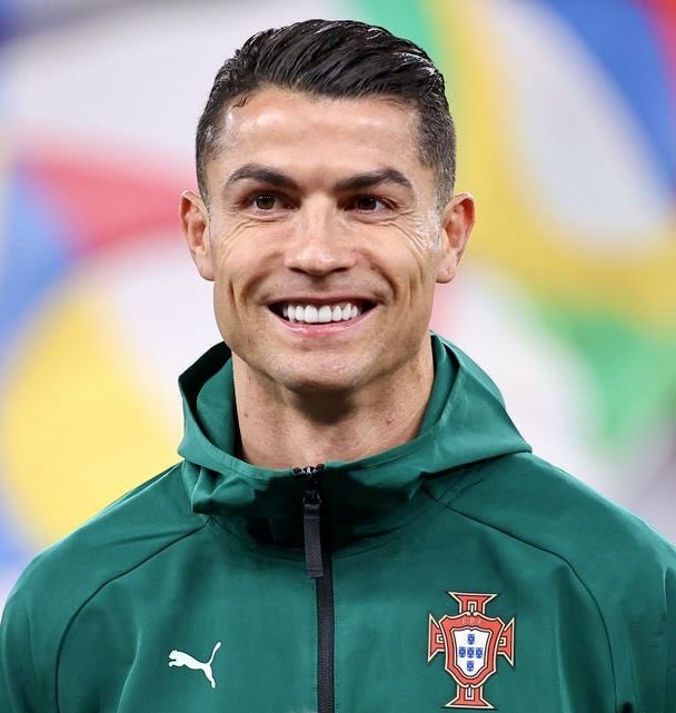 Cristiano Ronaldo Türkiye tweet media