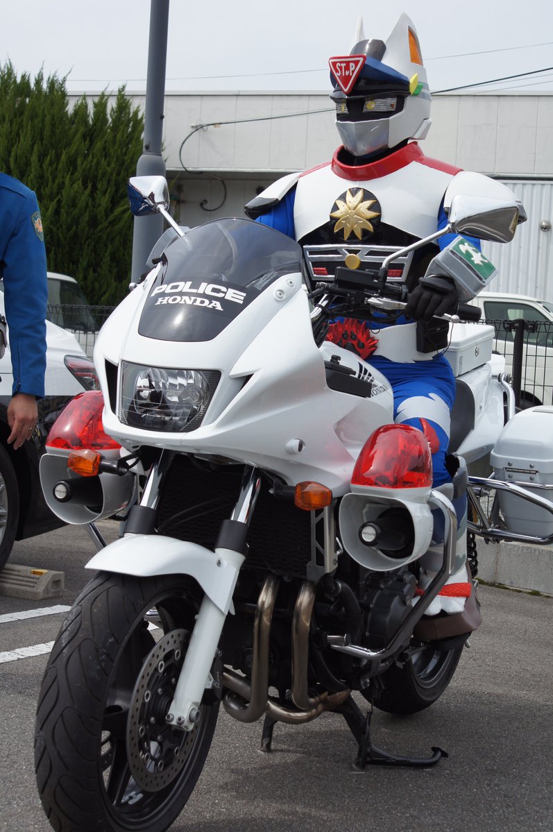 白狐刑事ジコンナ tweet media