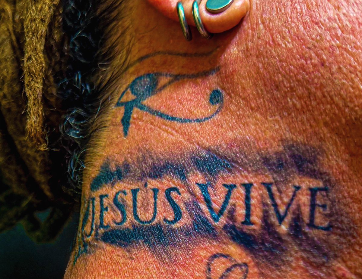 jUANoSORIOtREJO's tweet image. Escucha y siente el #RushCelestial en #LaEscuelaDominical #LED @danielarrauri #MúsicaCristianaContemporánea @ferminivc @Padreguilherme0 @QuesuenaenREAL #RadioFueraDeLaRadio @goliveros Escúchala @vinymodee  @pviveros #JESÚSVIVE  #GLORIAADIOS Radio-real.com 10 am