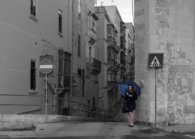 photos_dsmith's tweet image. #Waiting #Woman, a #young #lady waits at the end of a road for a #taxi whilst #raining #photographed in #Valletta #Malta #photography #selectivecolour #streetphotography #ThePhotoHour #pictureoftheday #weather #weatherphotography #streetphoto. See more at darrensmith.org.uk