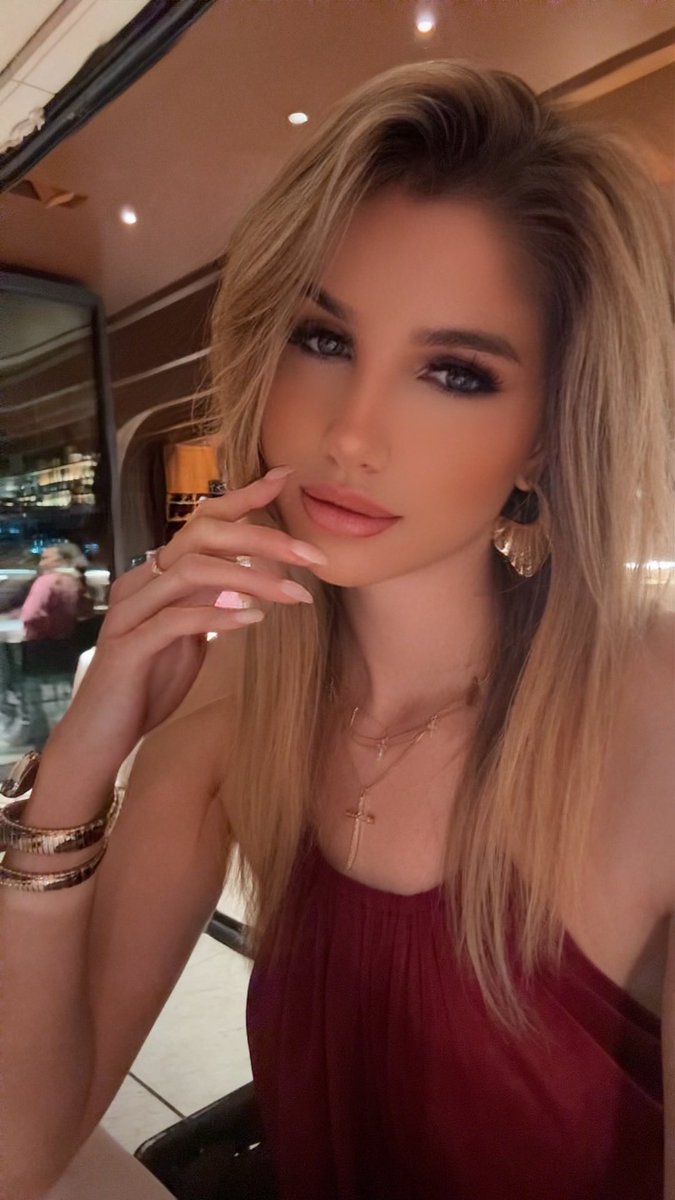 alina 🐯 tweet media