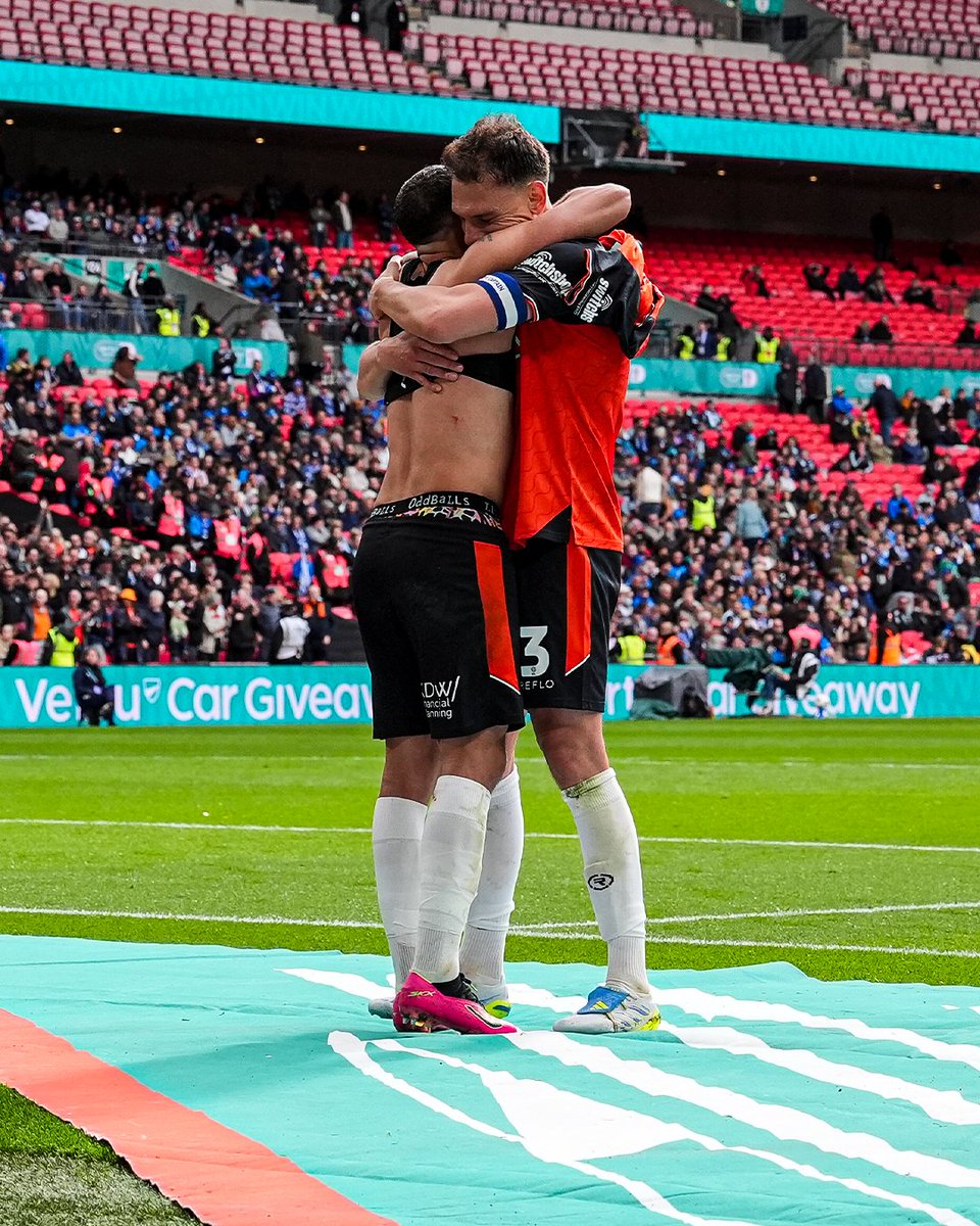 Luton Town FC tweet media